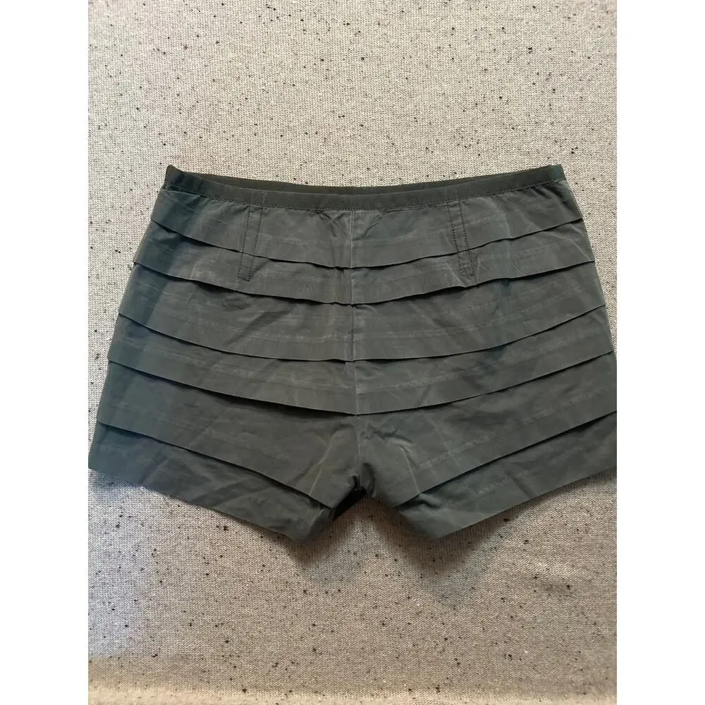 J. Crew Womens Mid Rise Layered Tier Shorts DarkGreen Side Zipper Casual Size 4